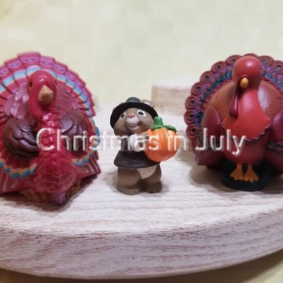Hallmark Merry Miniatures Thanksgiving Turkey Mouse Pumpkin Pilgrim LOT - Picture 1 of 1